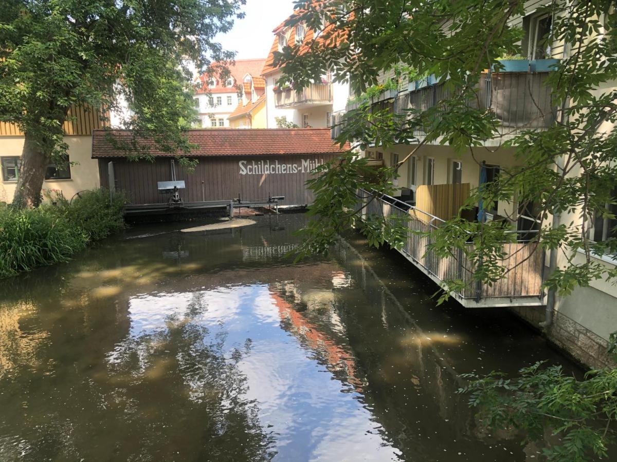 Ferienwohnung Blickfang - Modernes Apartment Direkt In Der Altstadt Von Erfurt Mit Balkon - Beste Lage Und Aussicht Buitenkant foto